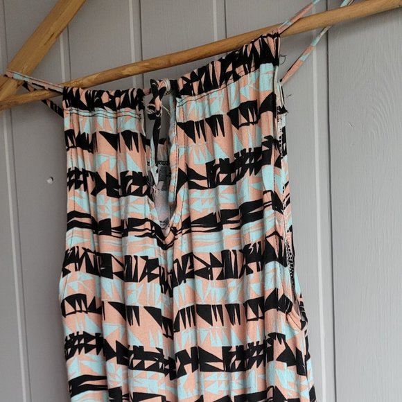 Rare Patterned Jumpsuit - Picture 9 of 9